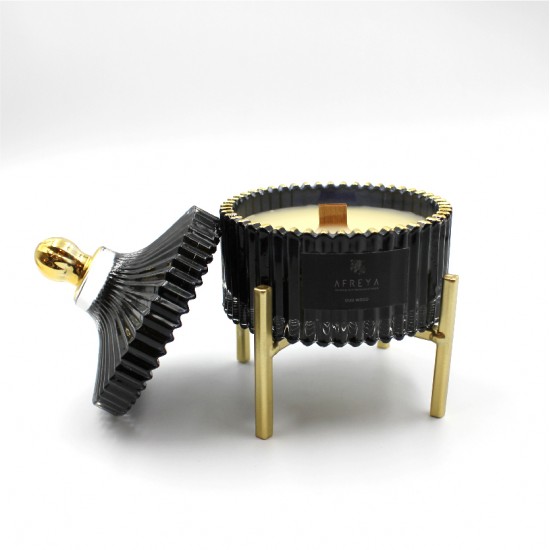 Oud Wood Candle